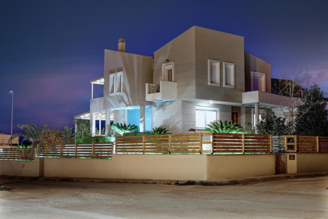 Villa Luminous Nea Iraklitsa Exteriör bild
