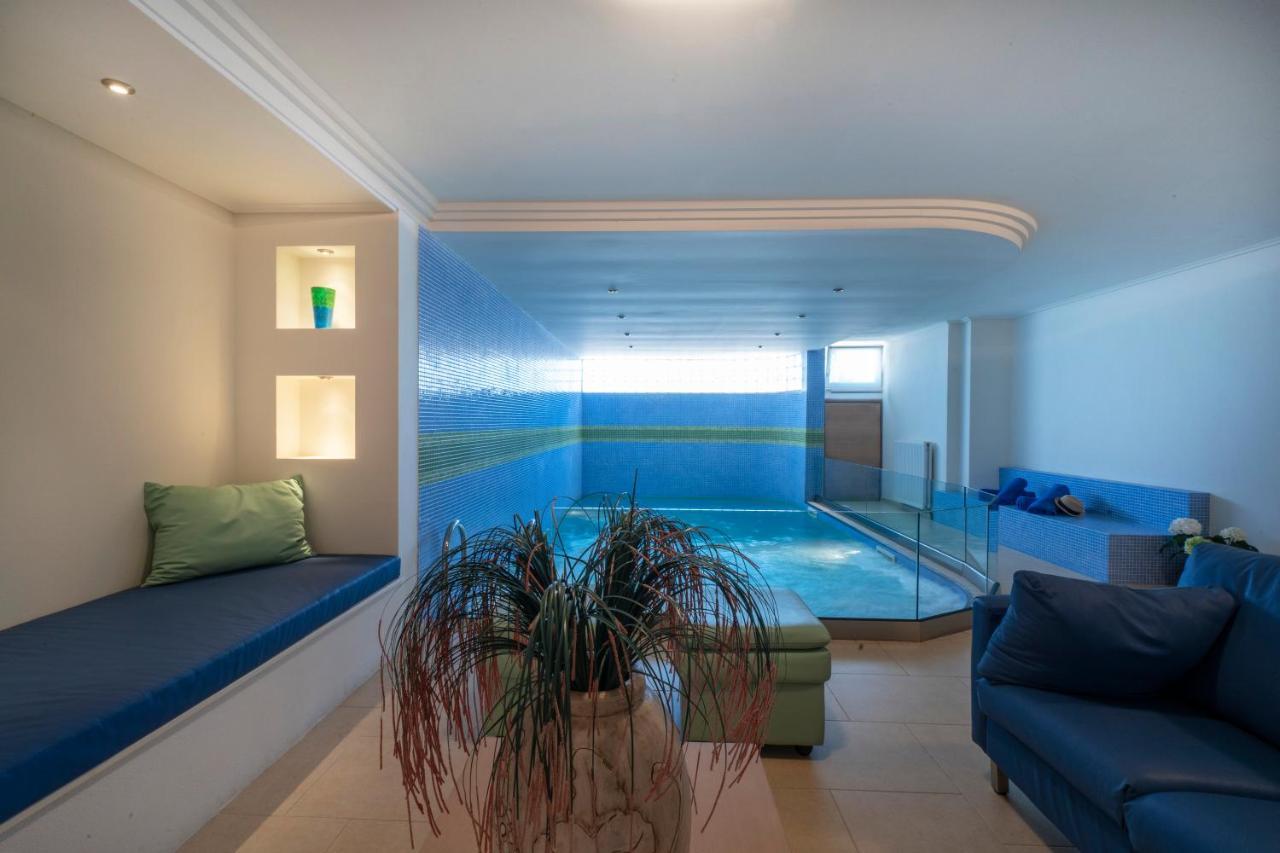 Villa Luminous Nea Iraklitsa Exteriör bild