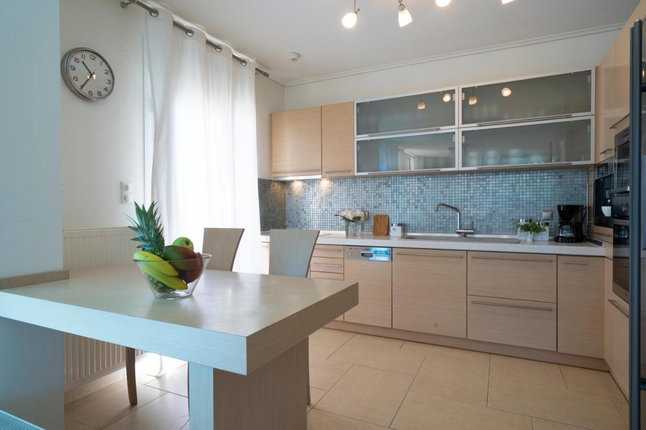 Villa Luminous Nea Iraklitsa Exteriör bild